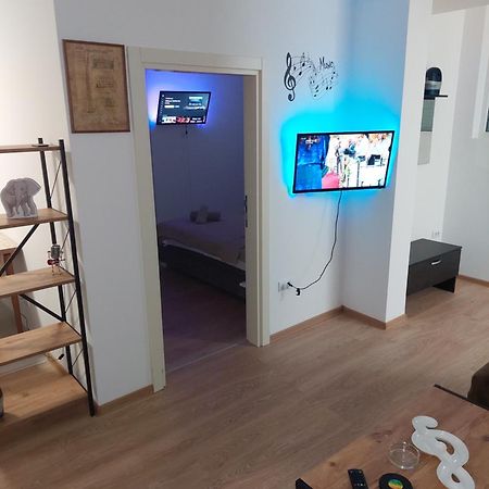 Apartman Muzika Jagodina Dış mekan fotoğraf