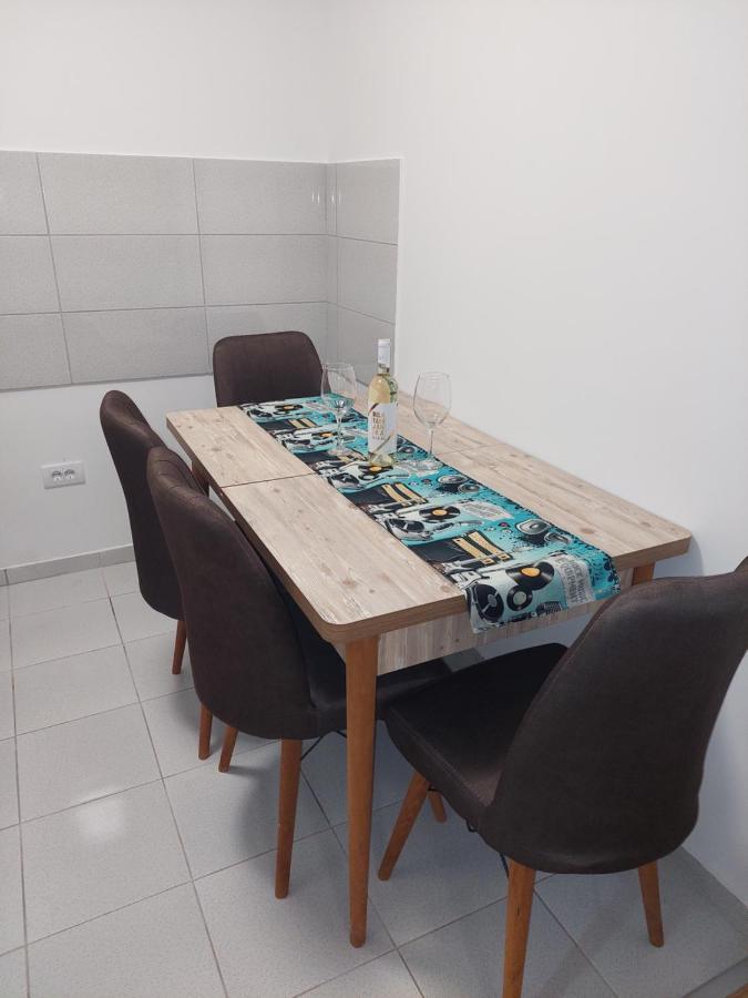 Apartman Muzika Jagodina Dış mekan fotoğraf