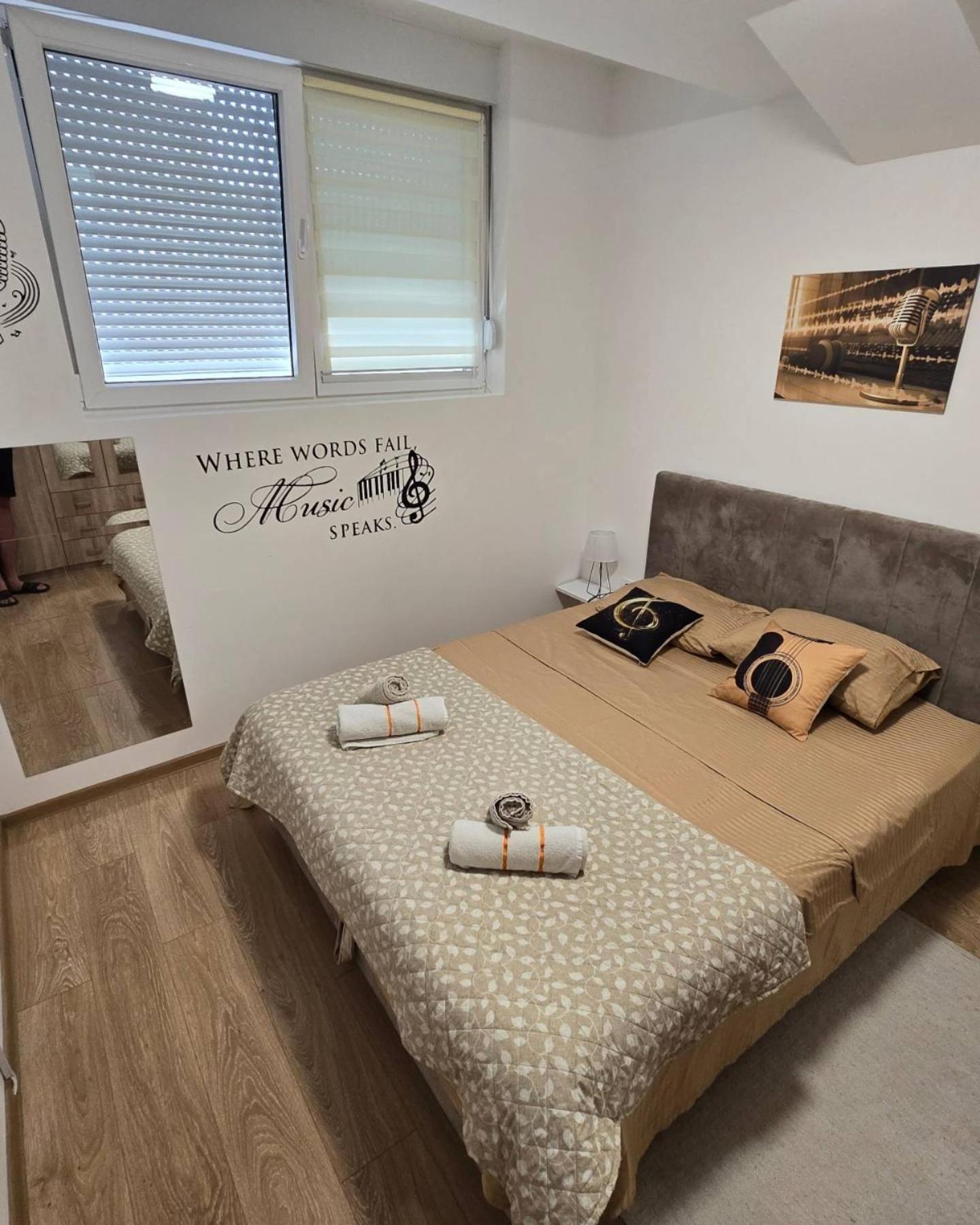 Apartman Muzika Jagodina Dış mekan fotoğraf