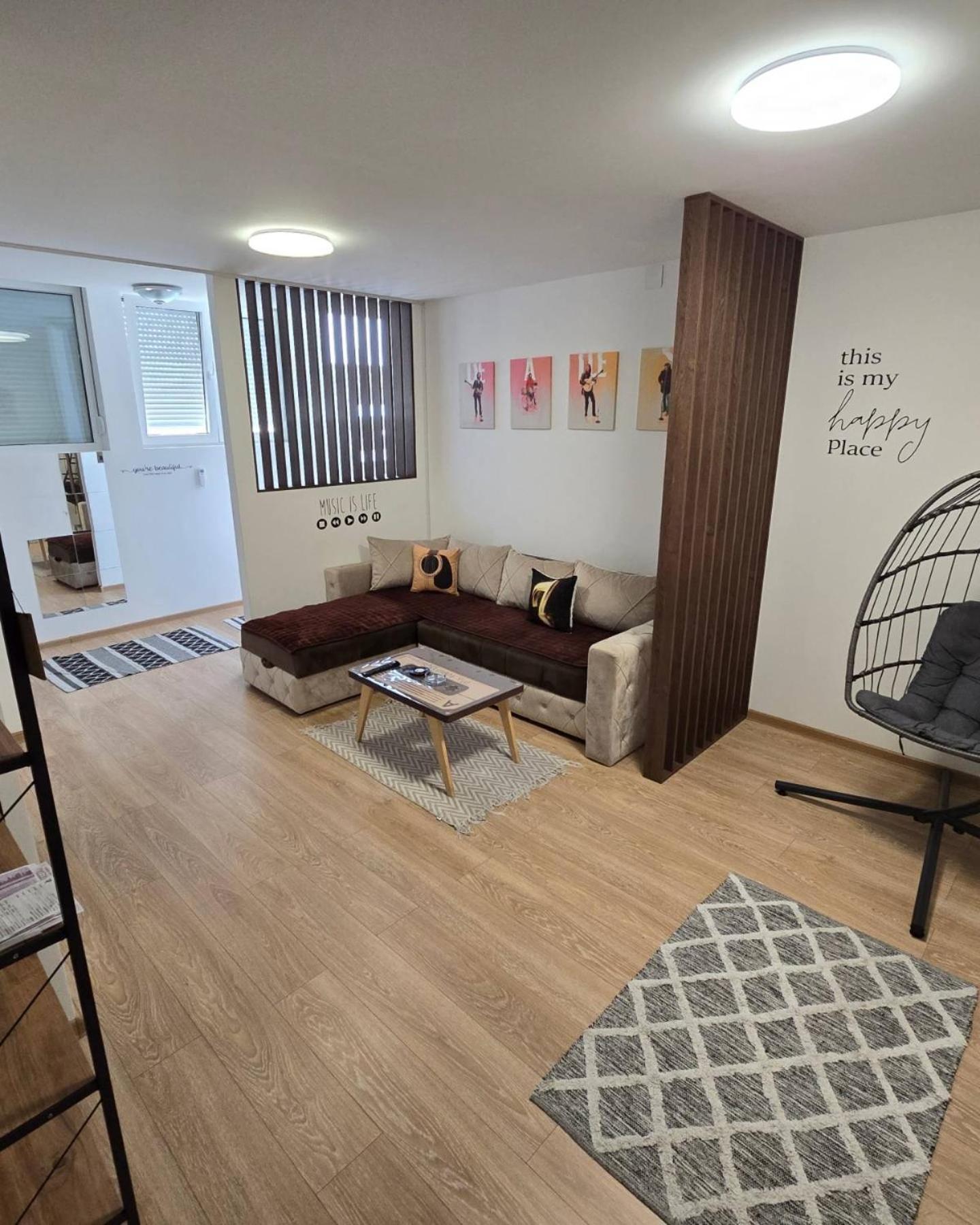 Apartman Muzika Jagodina Dış mekan fotoğraf